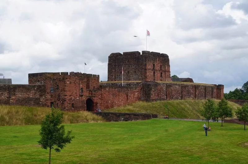 castillo de Carlisle, muro de adriano, castillos normandos