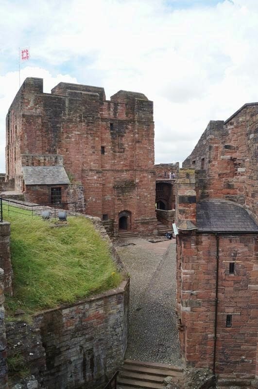 castillo de Carlisle, muro de adriano, castillos normandos, english heritage