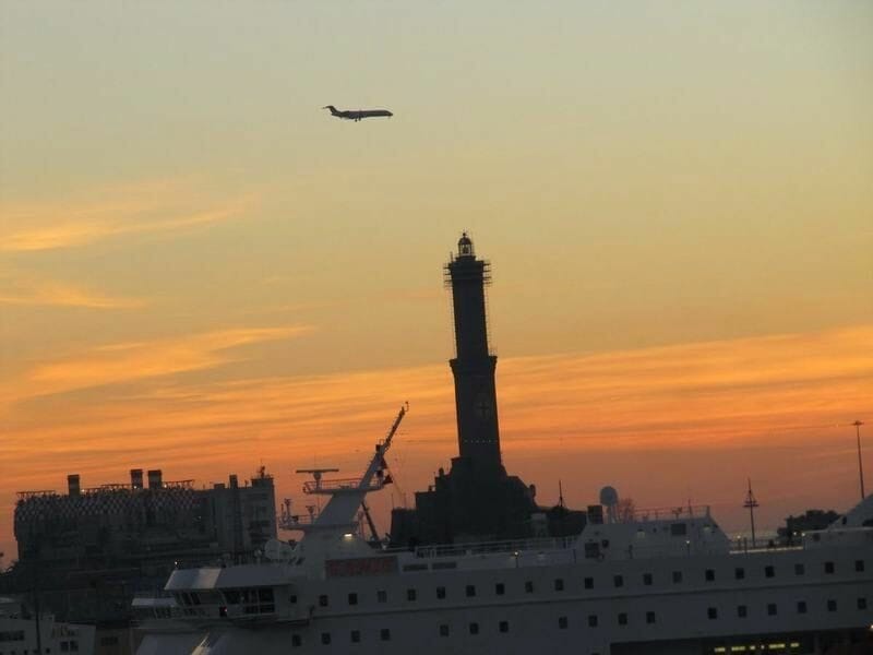 atardecer qué ver en Génova en un día