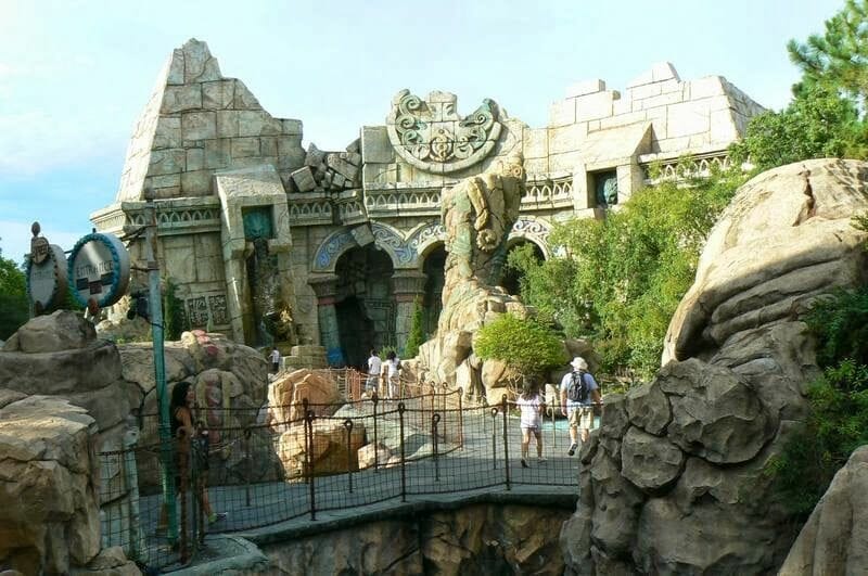 LOST CONTINENT