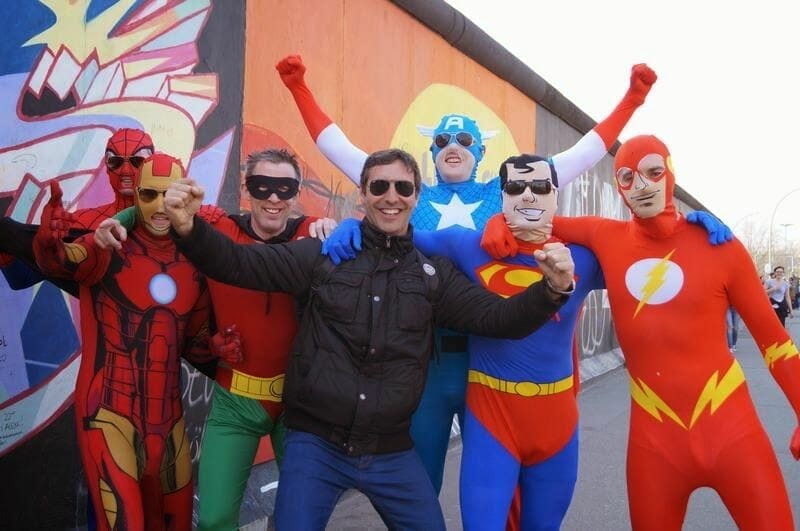 muro de berlin super bloggers