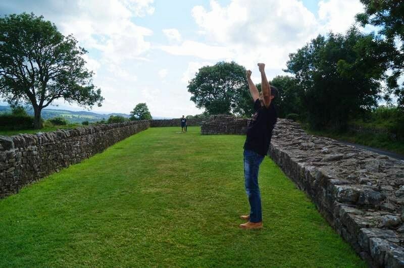 inicio de la ruta por el muro de adriano