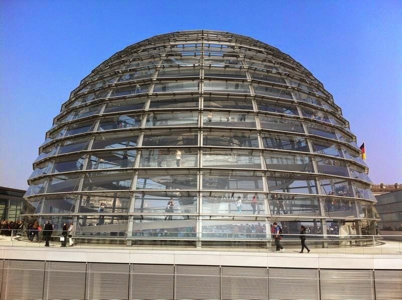 Cúpula del Bundestag - Subir a la cúpula del parlamento alemán