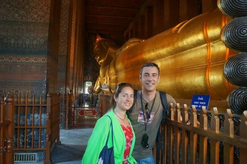 Llegada a Bangkok y templo de Wat Arun y Wat Pho