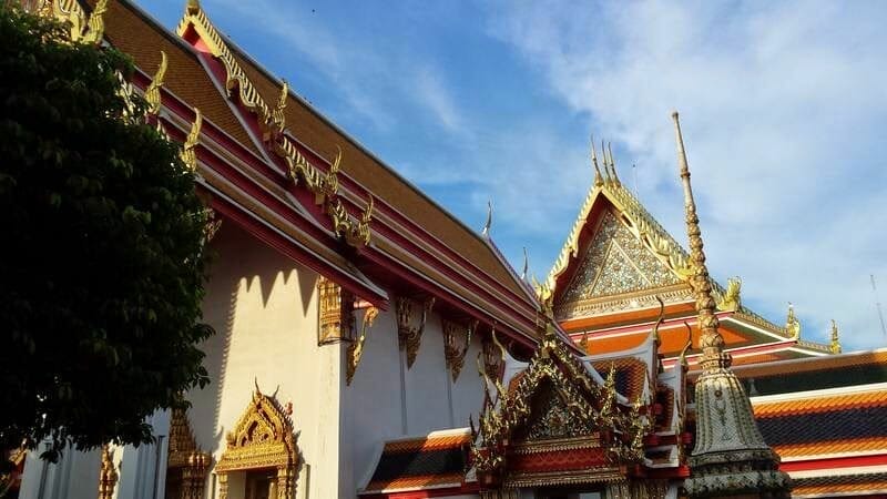 Wat Pho templo buda tumbado 
