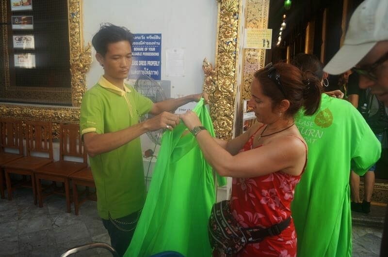 ropa para entrar Wat Pho Bangkok