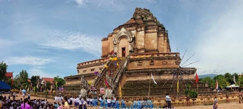 chedi templo Wat Chedi Luang