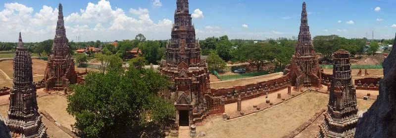 ruinas ayutthaya Wat Chaiwatthanaram