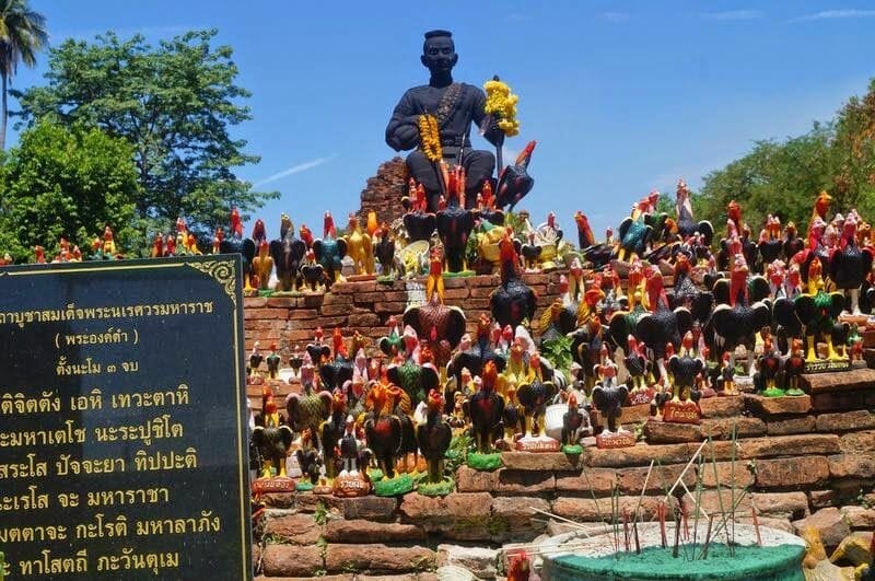 Wat Thammikarat gallos