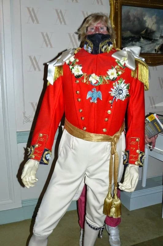 traje de kensington palace