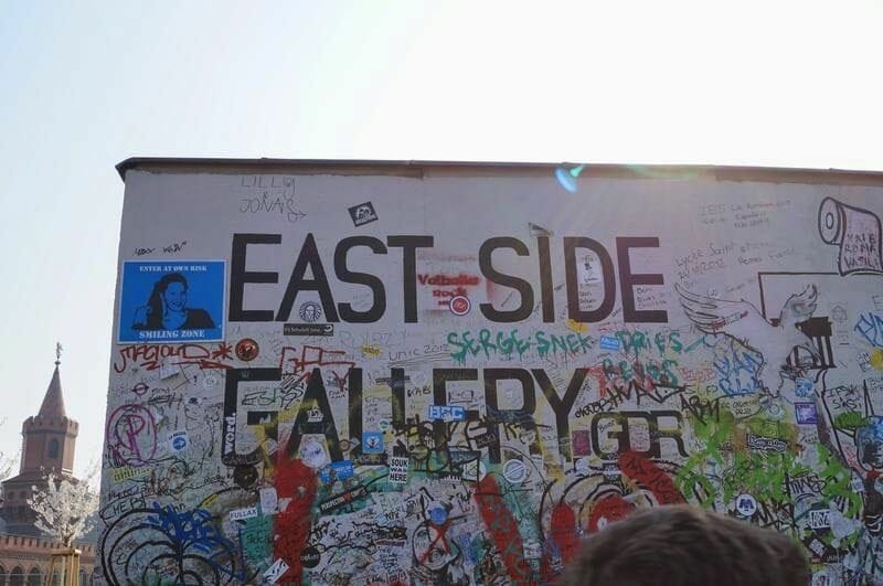 mural east side gallery en Berlín