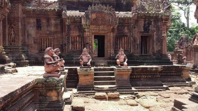 TEMPLO BANTEAY  SREI  TEMPLE 