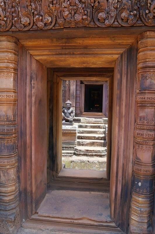 TEMPLO BANTEAY  SREI  TEMPLE 