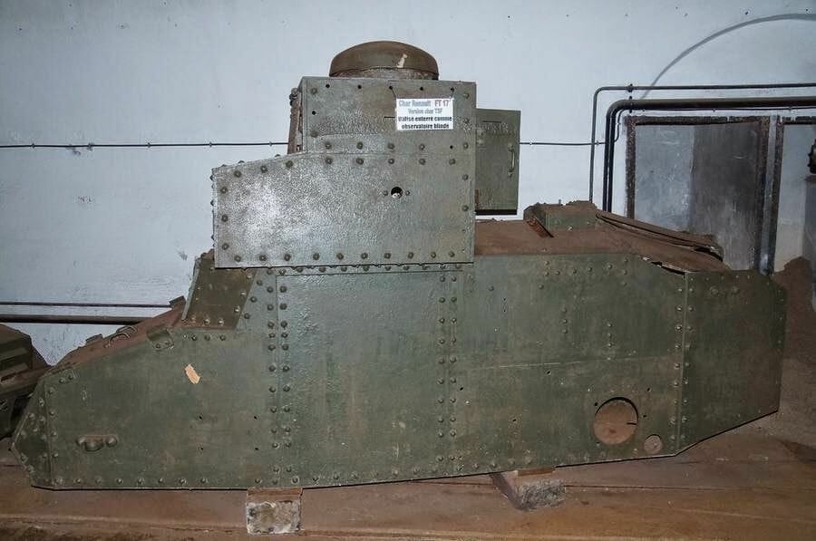 fuerte hackenberg, hackenberg fortress, linea maginot, maginot line, defensas de guerra, tuneles bunkers