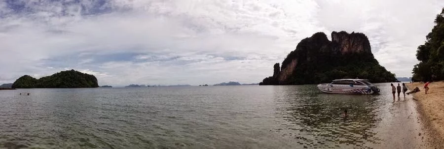 Pakbia island