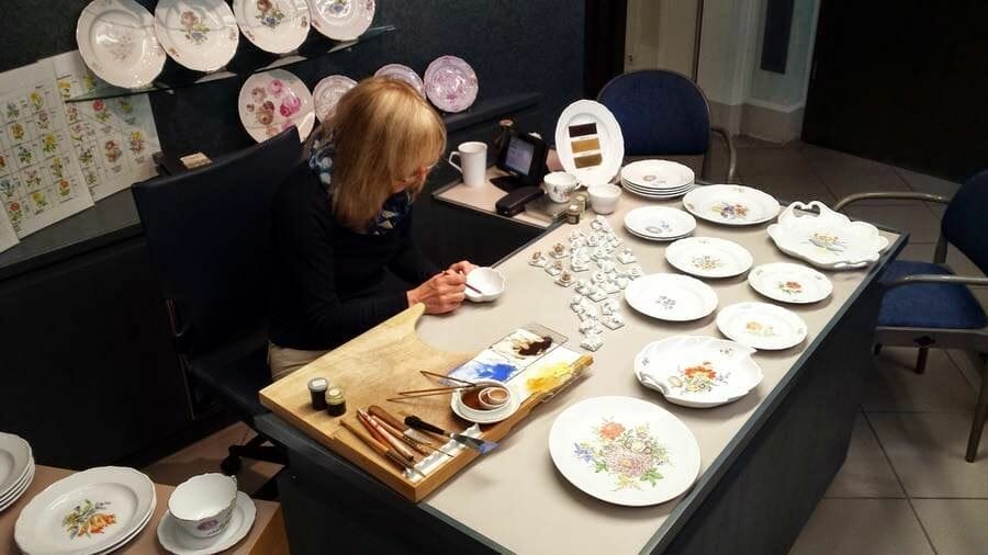  fábrica de Porcelana de Meissen artesano