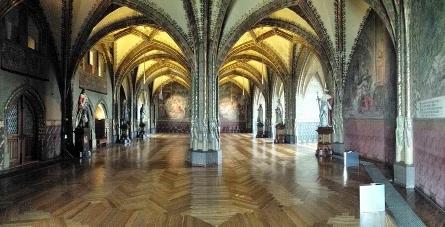 Castillo de Albrechtsberg, castillos alemanes, origen porcelana europea