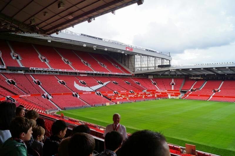estadio futbol inglaterra