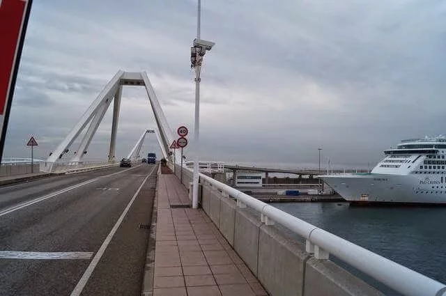 puerto Barcelona cruceros
