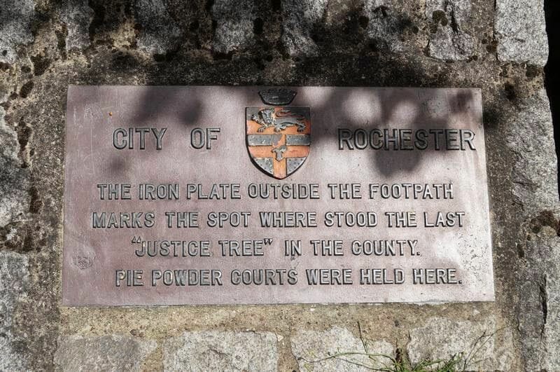 placa pueblo rochester