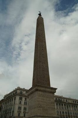 Bus turístico Roma, obelisco