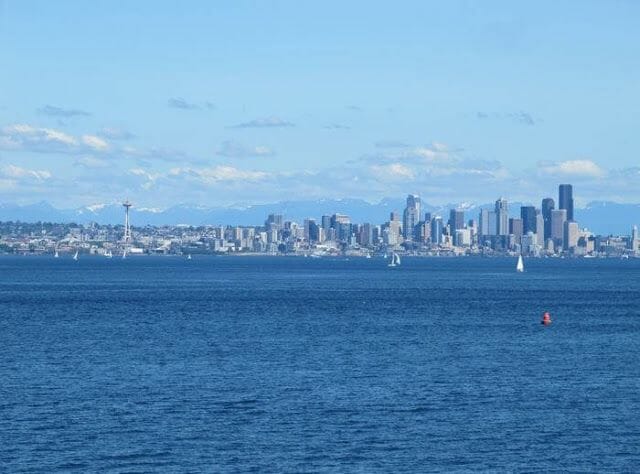 bainbridge ferry, Seattle, puerto Seattle, vistas Seattle desde el mar