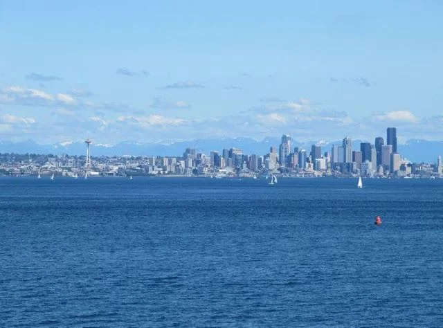 bainbridge ferry, Seattle, puerto Seattle, vistas Seattle desde el mar