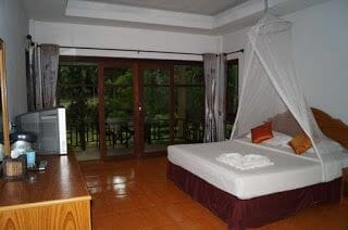 hotel Tonsai bay resort.