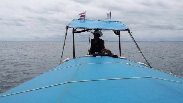 barca 4 islands Tailandia