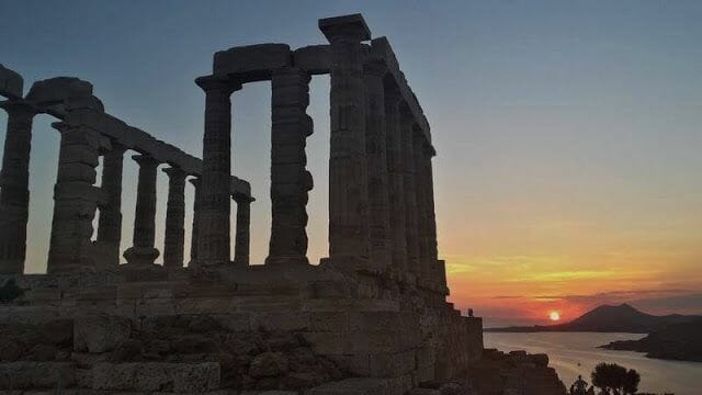 atardecer en cabo Sunion