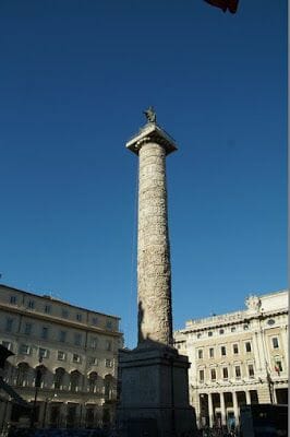 Piazza colonna 