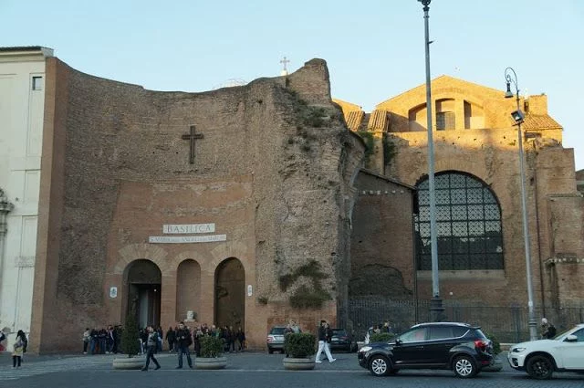 Termas de Constantino y Santa Maria de Angeli.