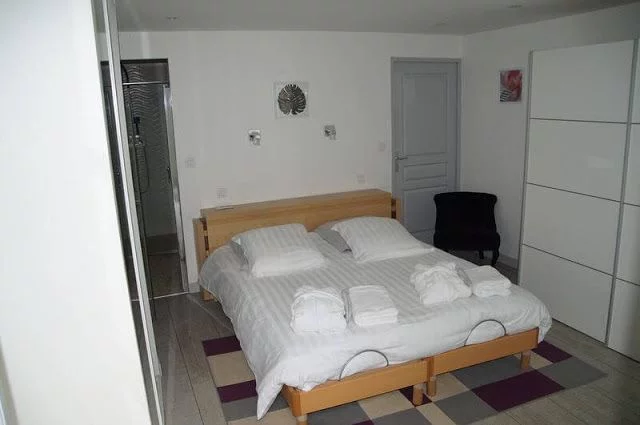 dormitorio Le Gîte du Vieux Tours