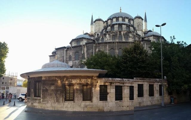 Mezquita Eminonu 