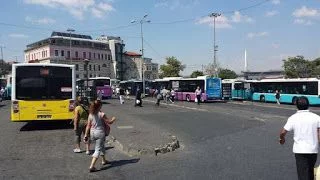 Parada de Eminonü de Estambul