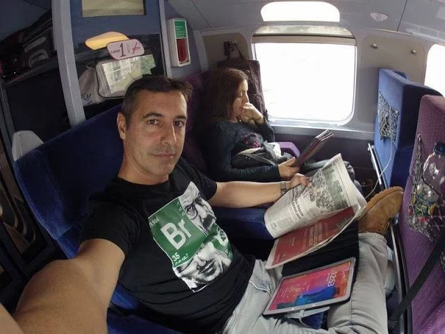 ipad, diarios y gadgets en el tren castillos del Loira en tren