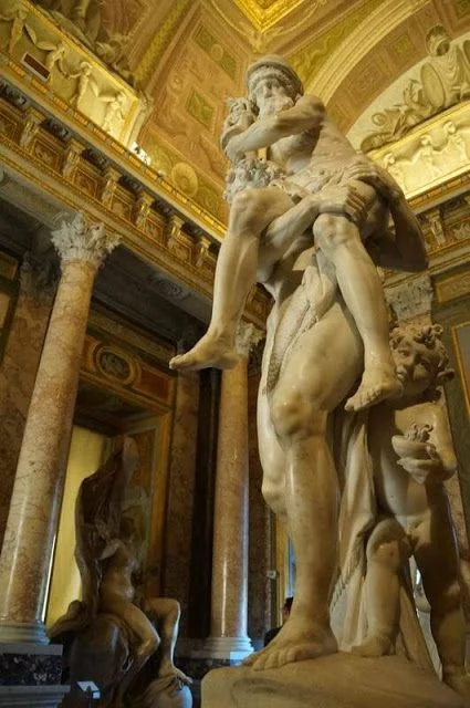 Eneas y Anquises de Bernini  (Galleria Borghese)
