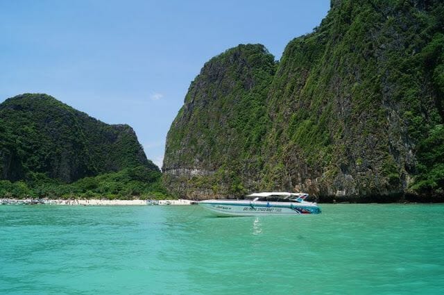Maya beach de lejos