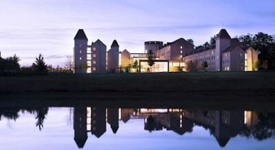 ir a Eurodisney al Explorers hotel