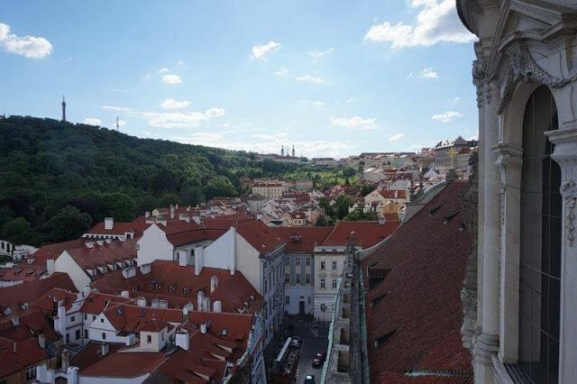 torre de la iglesia de san Nicolás Praga torre