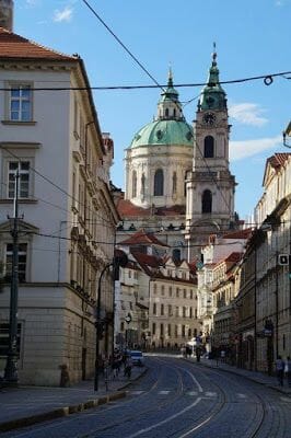 torre de la iglesia de San Nicolás de Praga
