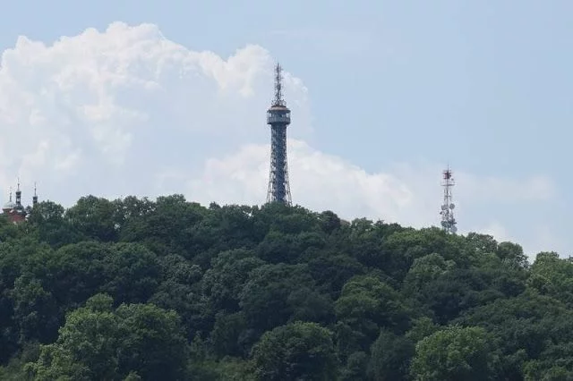 Torre de Petrin desde torre mala strana
