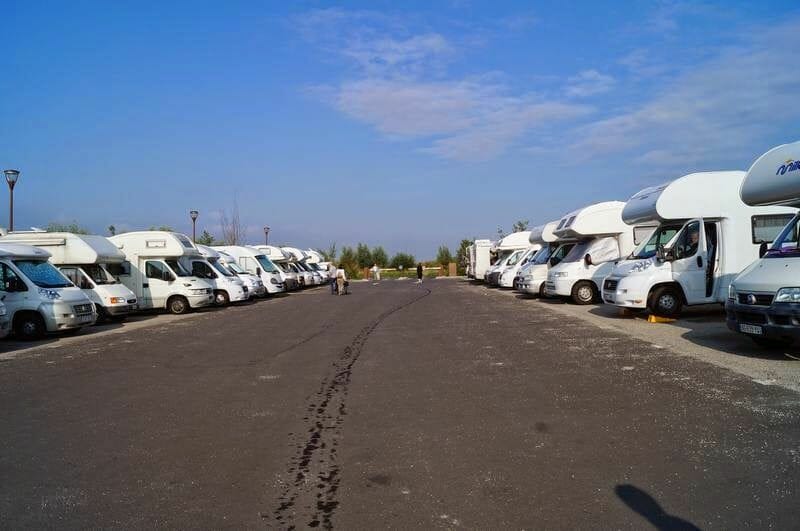aparcamiento autocaravanas mont saint Michel
