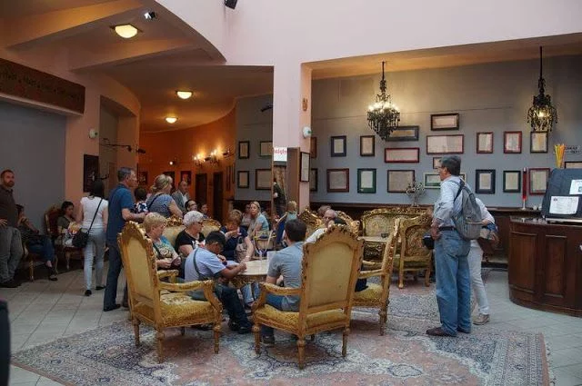 Teatro negro Praga vestibulo ta fantastika