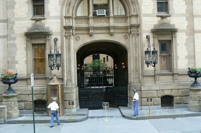 entrada casa dakota John Lenon