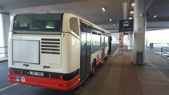Airport Express de Praga bus