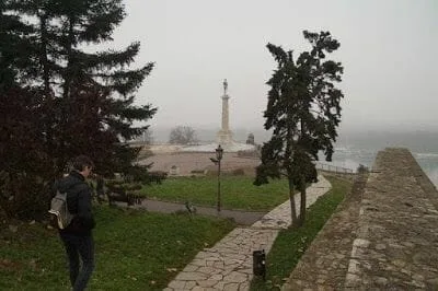ESTATUA DEL VÍCTOR (El Pobednik)