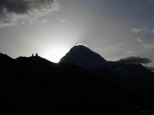 atardecer en el Kazbek