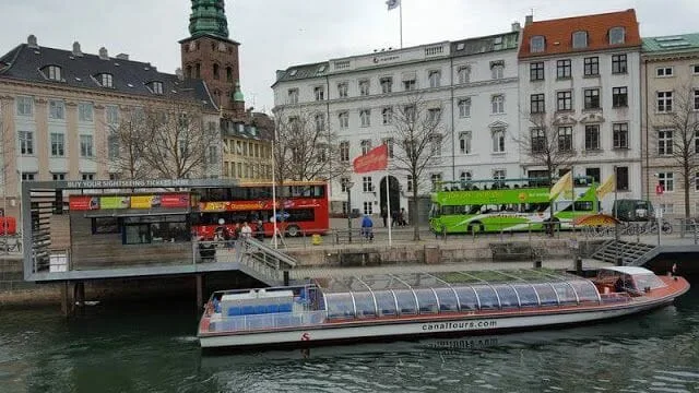 parada bus turistico copenhague