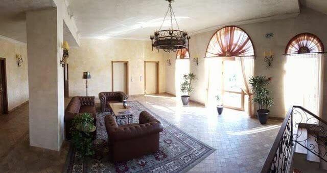 hall Caucasus hotel Erevan